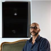 Fotografo professionista con grande esperienza nel mondo delle Arti Visive